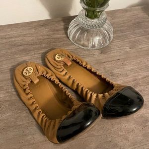 Tory Burch flats camel/ black size
